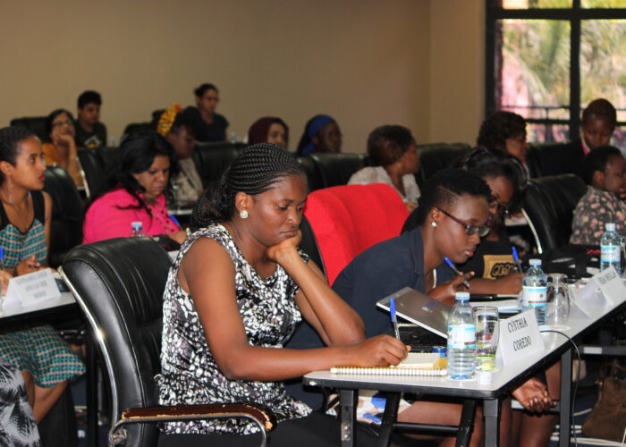 FLaMBaRI attendees taking notes